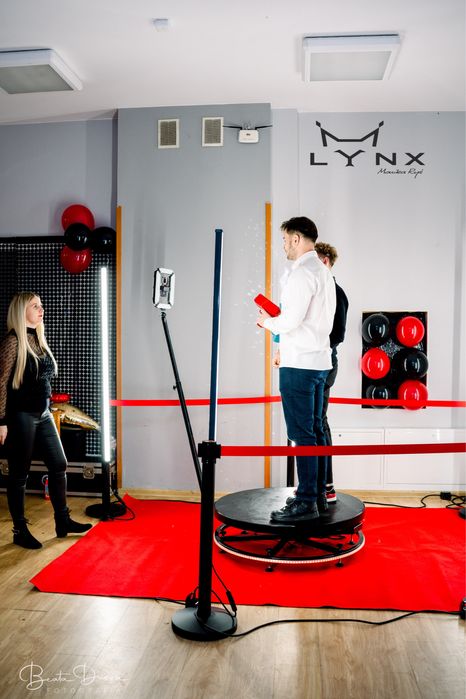Wideo budka 360 / video budka 360 fotobudka  wesele urodziny