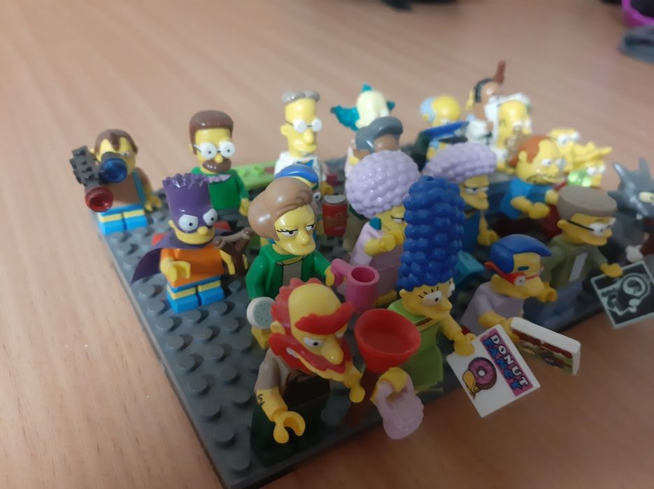 Lego Simpsons лего человечки