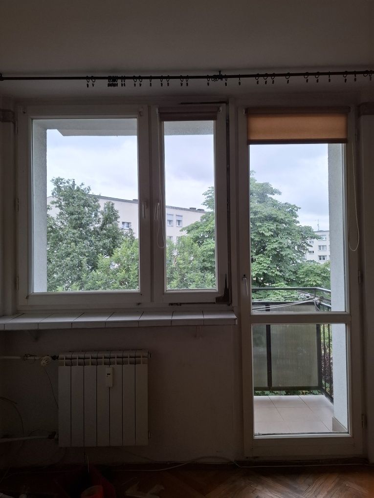 Sprzedam okna (balkon+2zwykłe)