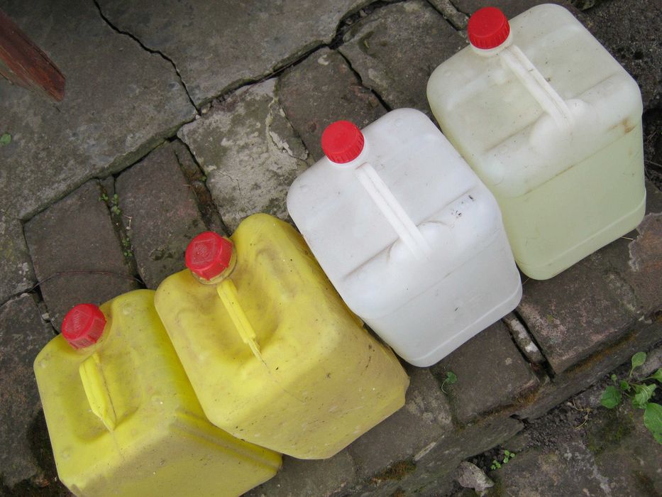 канистра пластмассовая 10л б/у