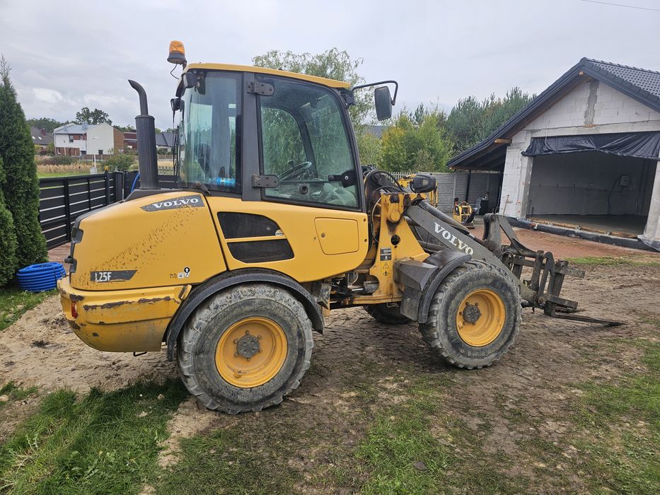 Ładowarka przegubowa volvo F25