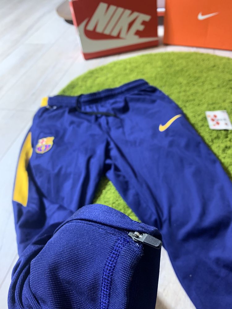 Штани Nike Barca