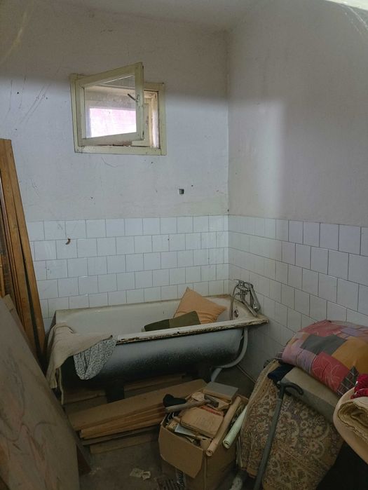 Будинок 4 кімнати на великій землі 30 соток с. Мочола 5 км до Берегова