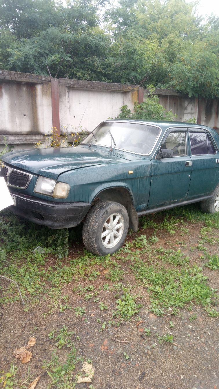 Продам цілою або по запчастинам