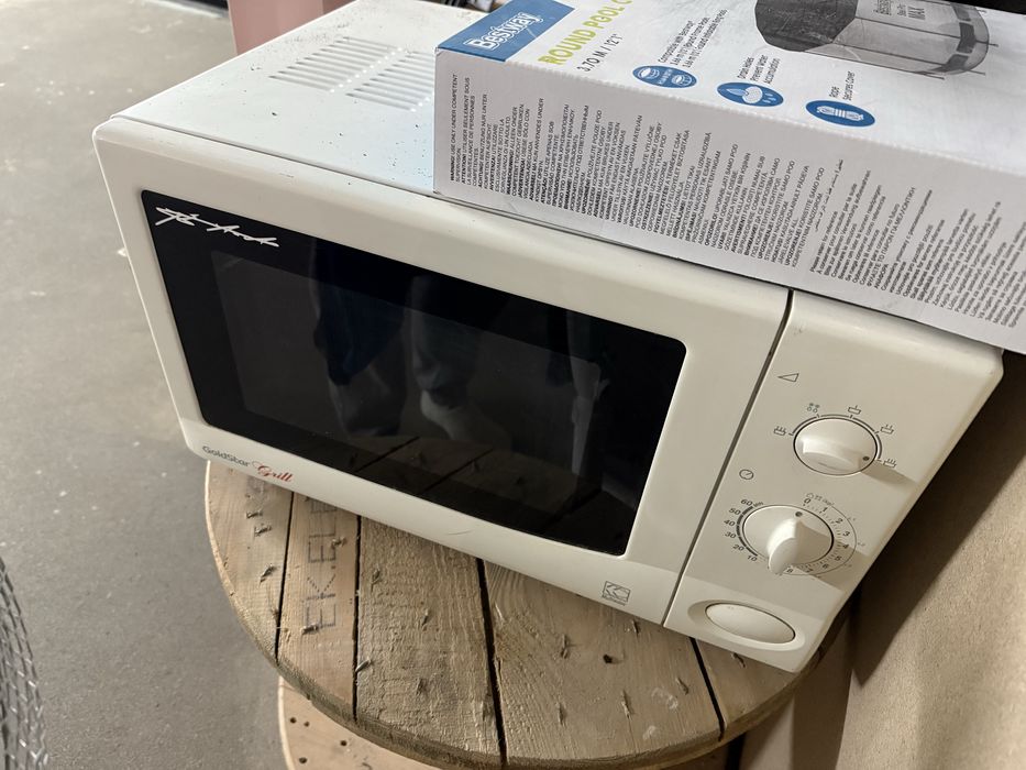 mikrofala po budowie kuchenka mikrofalowa