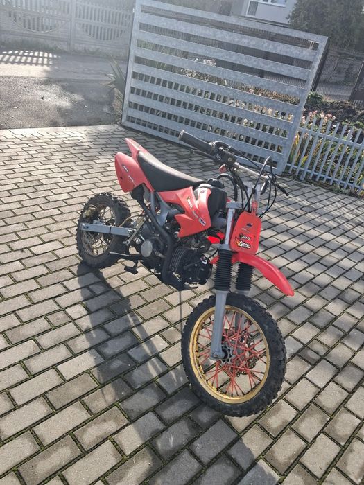 Cross Spalinowy poj 120 Rozrusznik Skrzynia Manualna 4 biegi