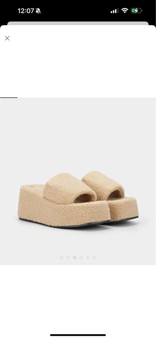 Шлепанцы на платформе высокой подошве плюшевые INTERTOP CHER’17 cher17