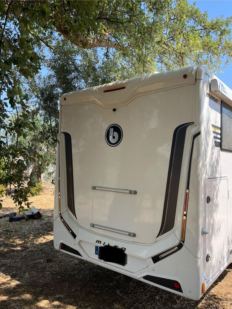 Autocaravana Benimar mileo 268