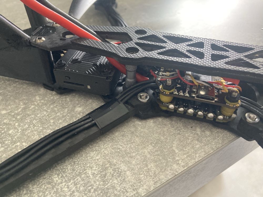 Dron FPV 7” mark4 long range 2W caddx walksnail avatar GT ELRS