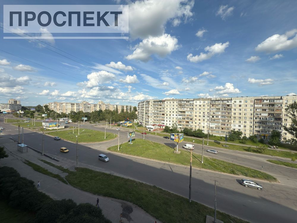 Продам 2-х кімнатну квартиру пр-т Лушпи ( 10 мкр).
