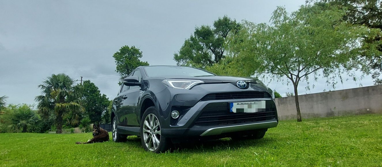 Toyota rav4 hybrid 4x4 
Modelo de luxe
Bola reboque
Com hig