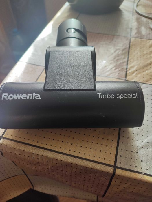 Турбощітка до пилососу