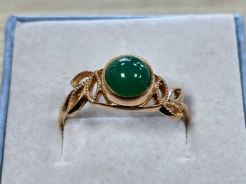 Złoty pierścionek 585 | 3,30 g |R. 18 | Używany