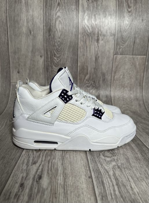Кросівки Nike Air Jordan 4 Retro Metallic Purple