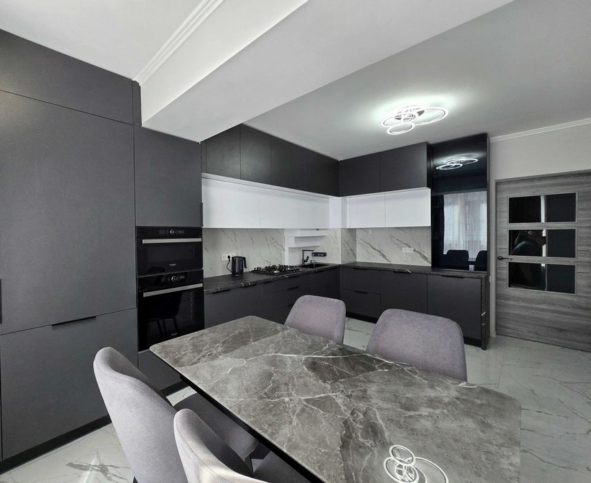 Оренда 1 кімнатної квартири вул.ШУХЕВИЧА (McDonald's, ТЦ Майдан, OZZY)