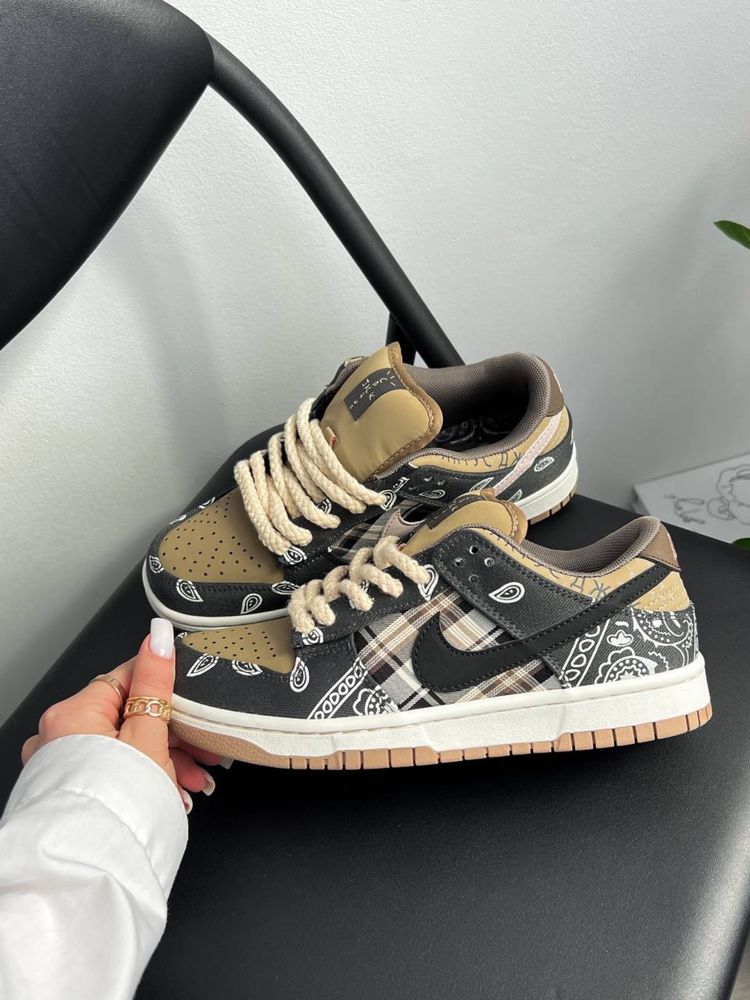 Buty Nike Sb Dunk x Travis Scott Cactus Jack Unisex