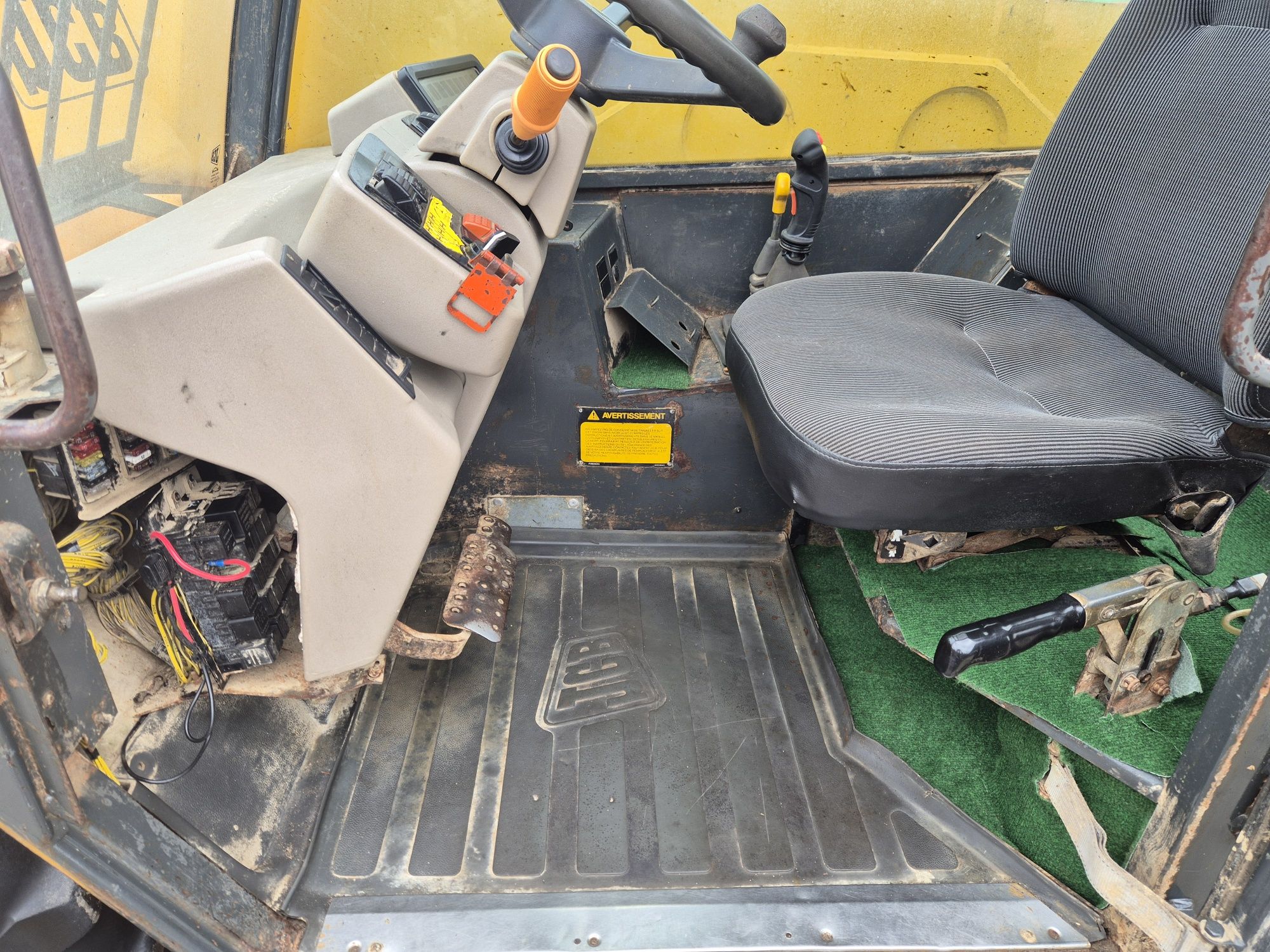 JCB 530-70.  Okazja.  Mechaniczna.