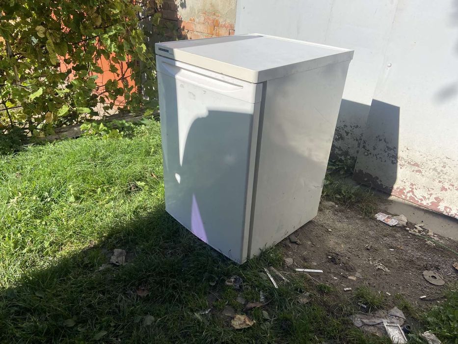 Продам холодильник нормальний стан