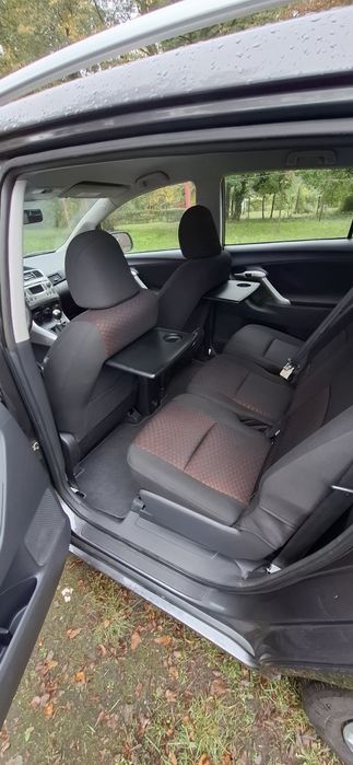 Toyota Verso 1.6 benz 2011 klima tempomat