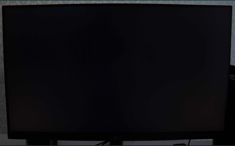 Продам игровой монитор LG 24gn 600 на 144 гц