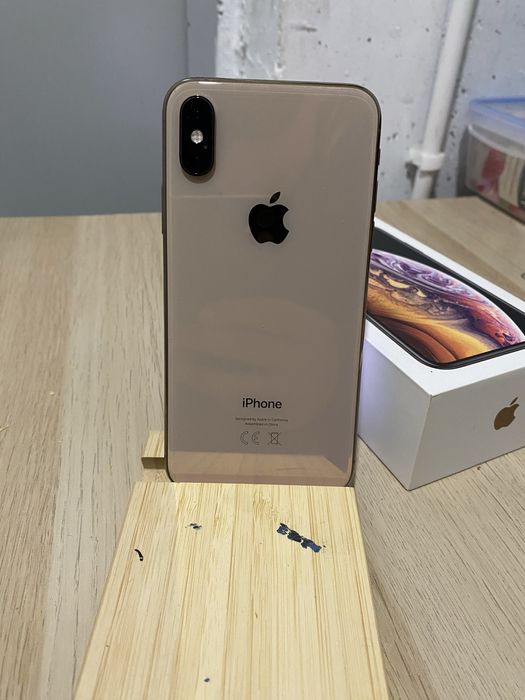 Iphone xs 64 gb kondcjia baterii 100% cena do negocjiacji zapraszam