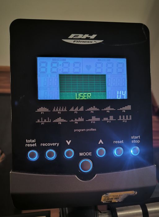 Bicicleta elíptica BH fitness