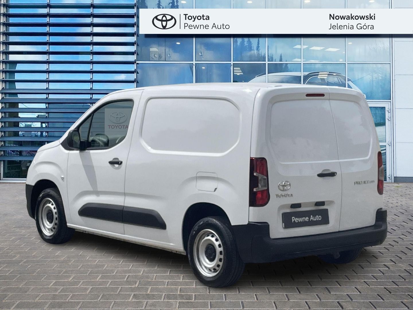 Toyota PROACE CITY  1,5 D-4D 100 KM Active | Multimedia | 3- osobowy | FV23
