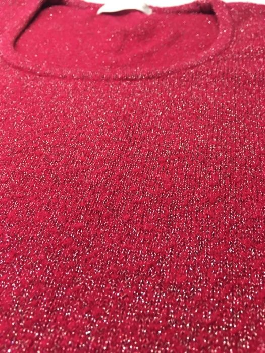 Camisola Vermelha com Brilhantes