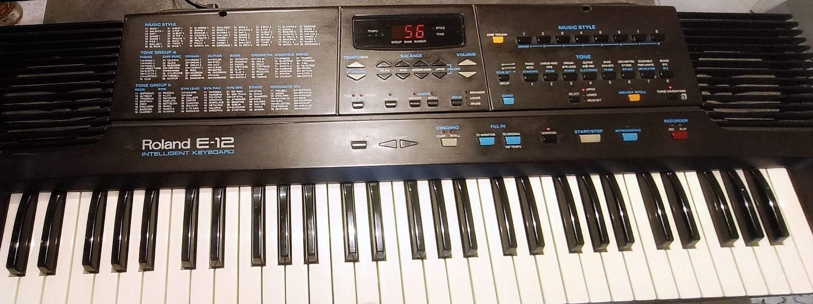 Keyboard Roland E-12