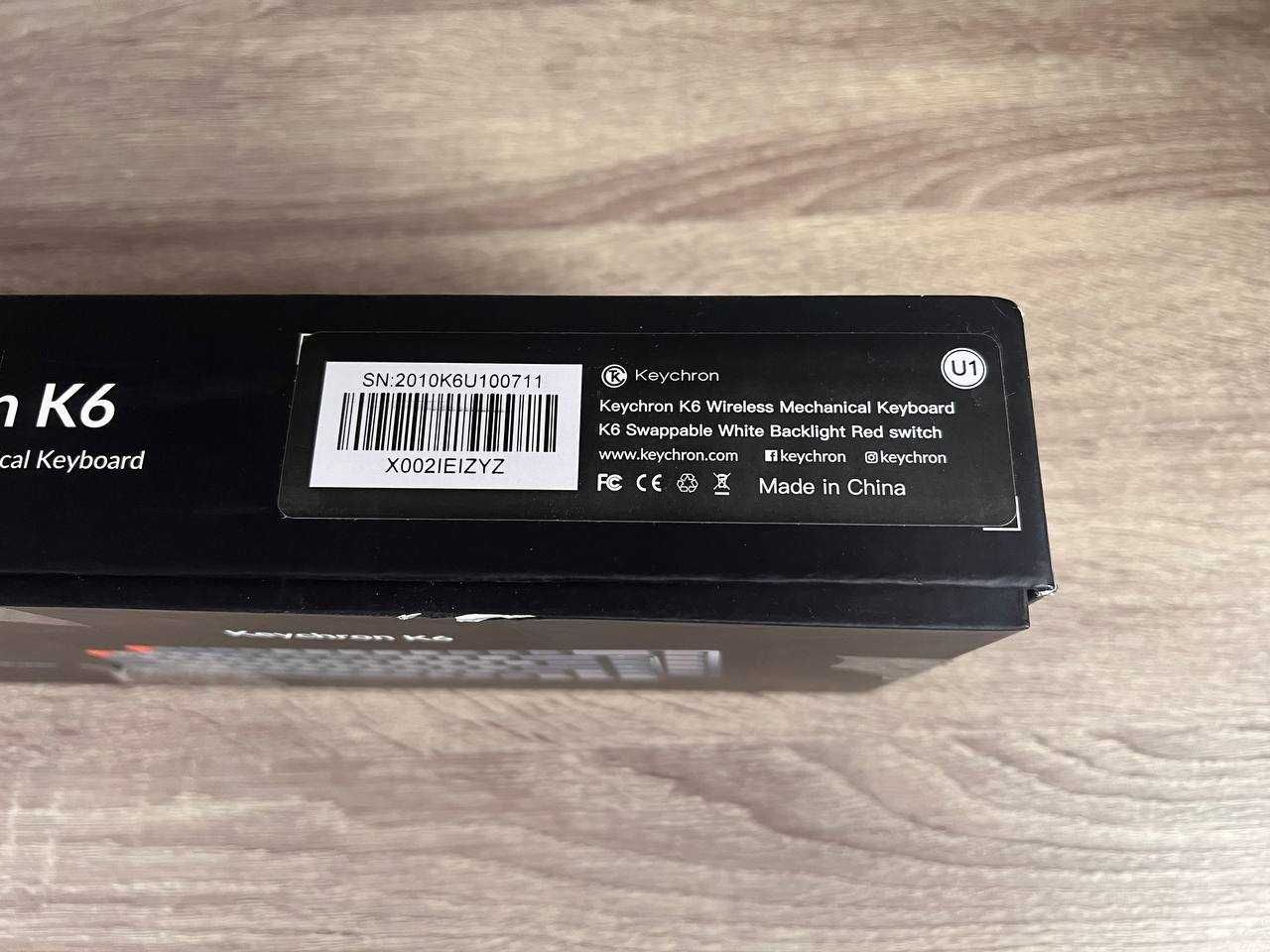 Механічна клавіатура Keychron K6 68 Key Gateron Blue White LED EN