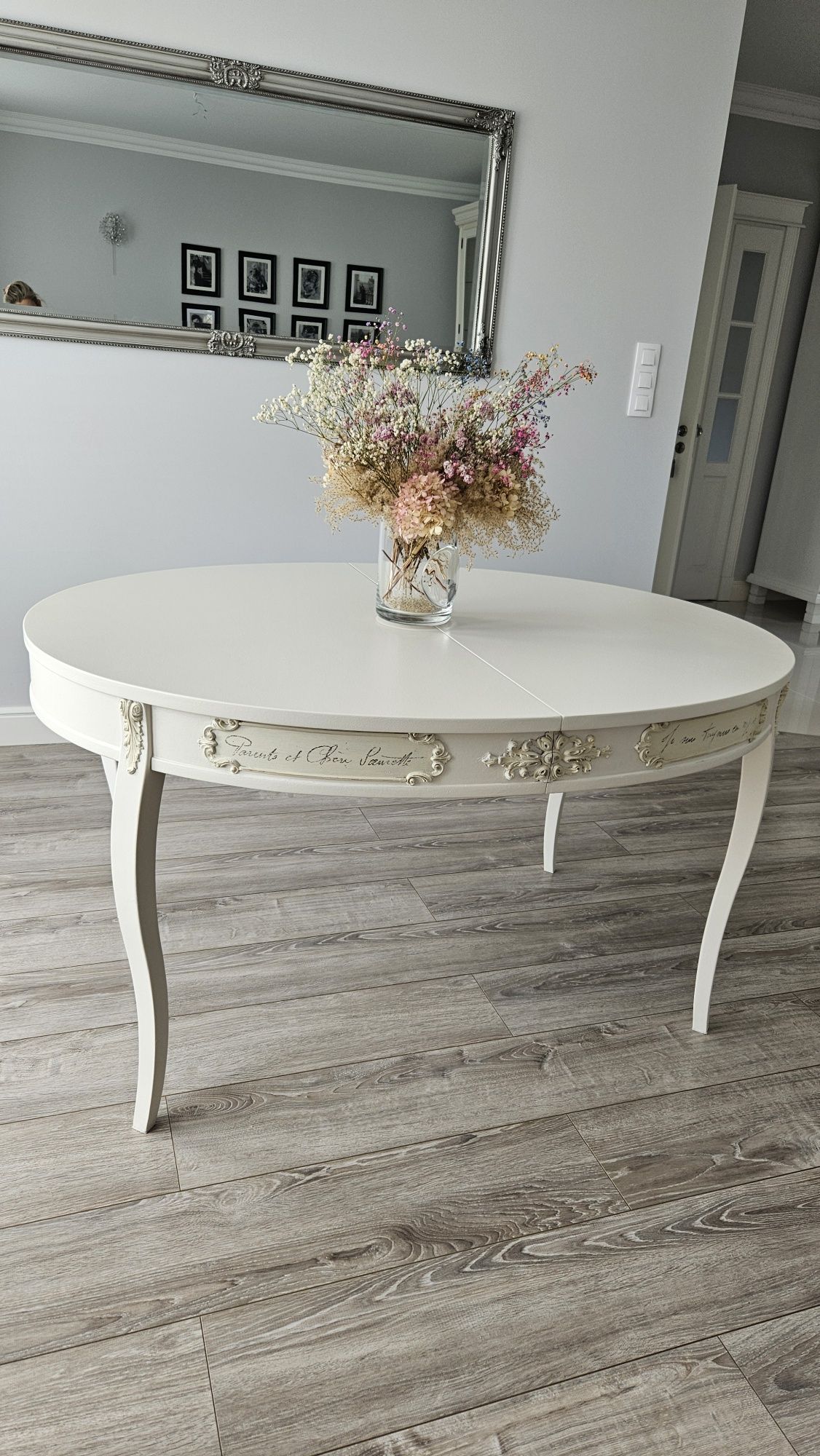 Piękny drewniany stół rzeźbienia ludwikowski stylowy shabby chic