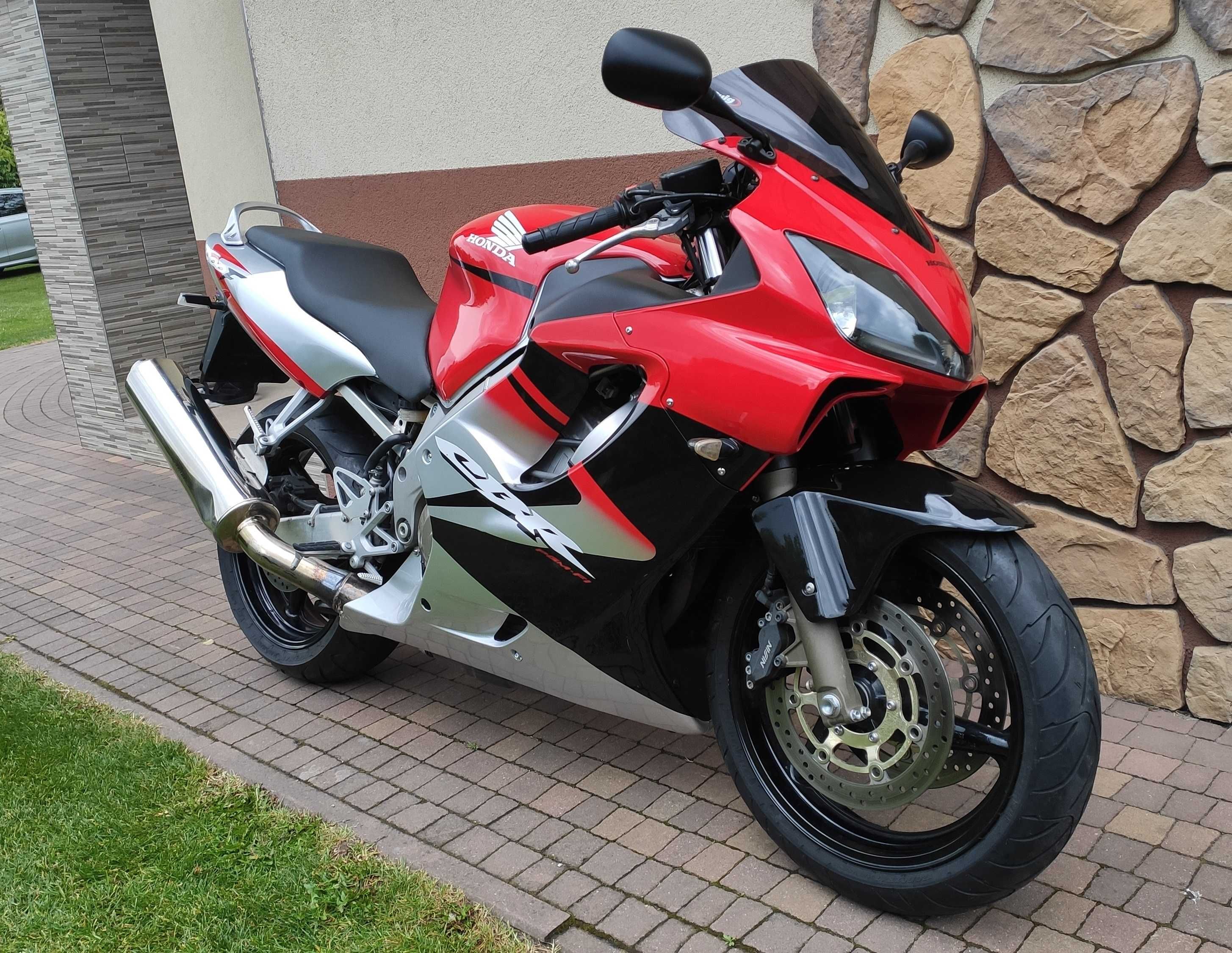 Honda CBR 600 F4i 2004