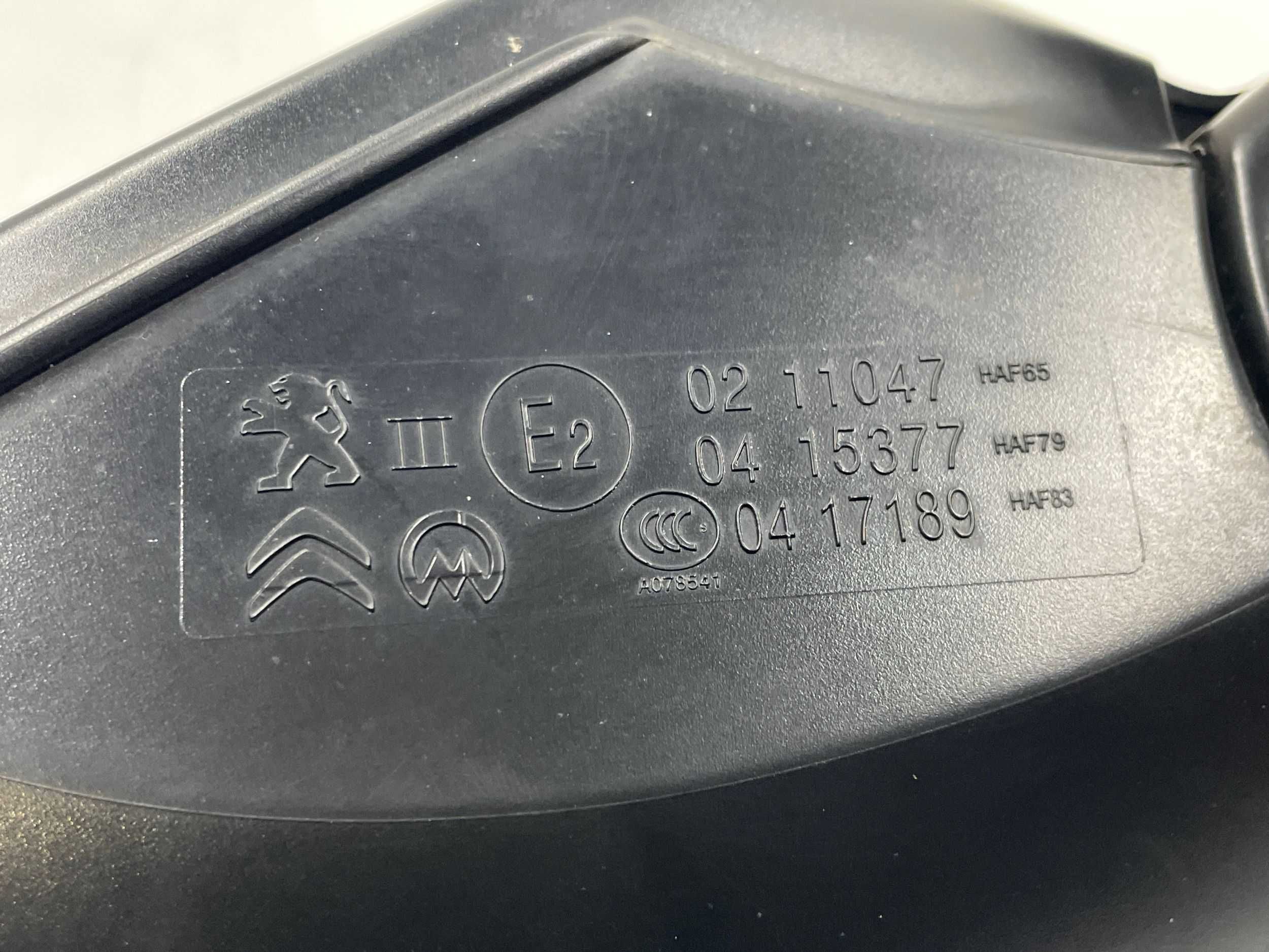 Espelho retrovisor esquerdo Citroen C3 (2021)