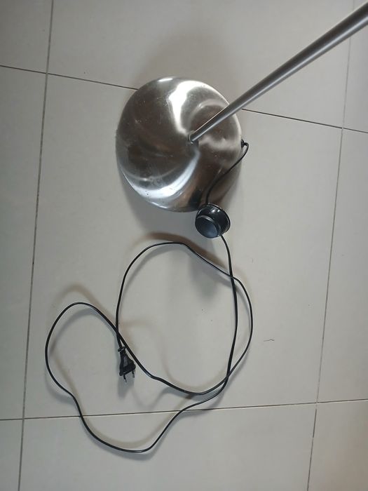Lampa stojąca inox