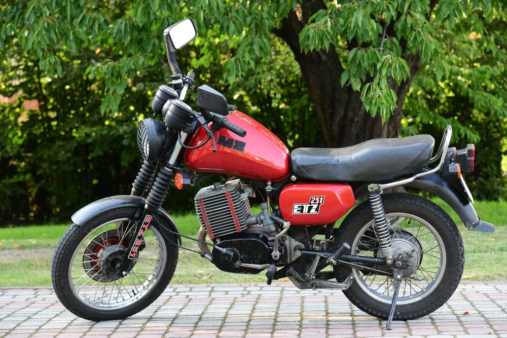 Motocykl MZ ETZ 251