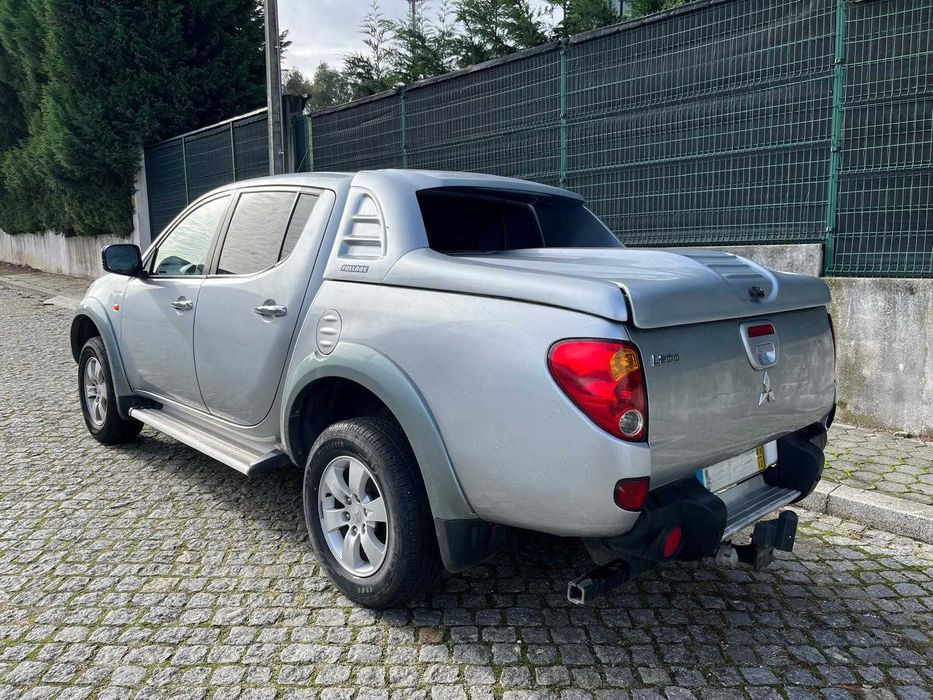 Mitsubishi L200 2.5DI-D STRAKAR