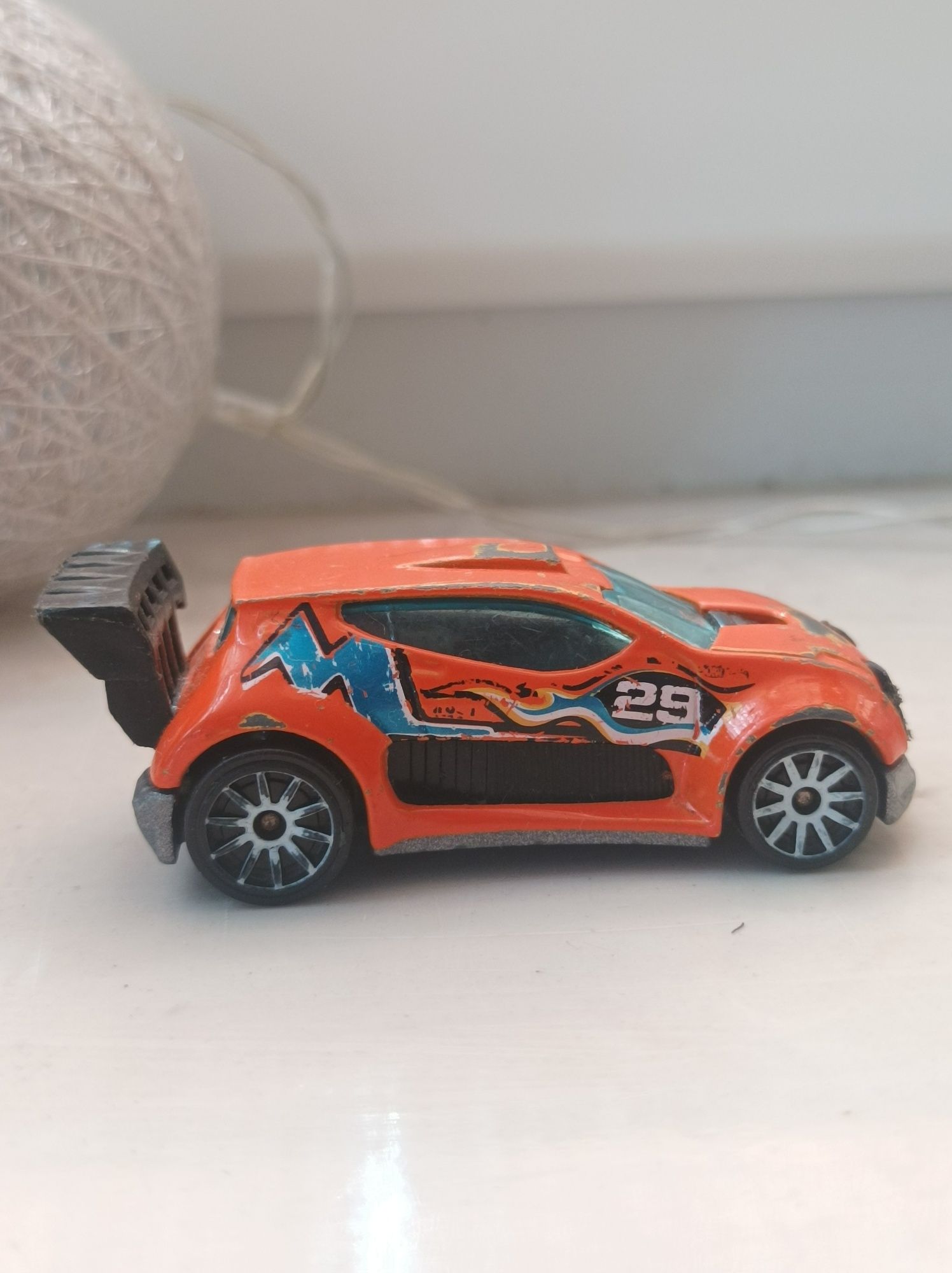 Fast 4WD (hot wheels)