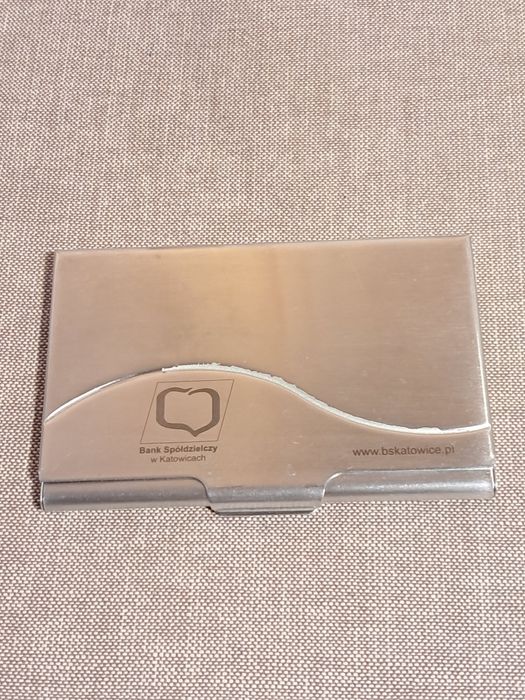 Metalowe etui na wizytówki , karty kredytowe.