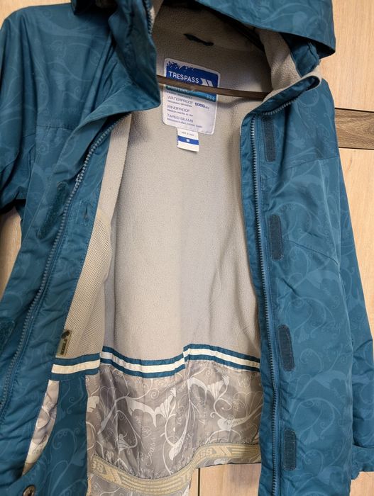 Куртки зимові, пуховики