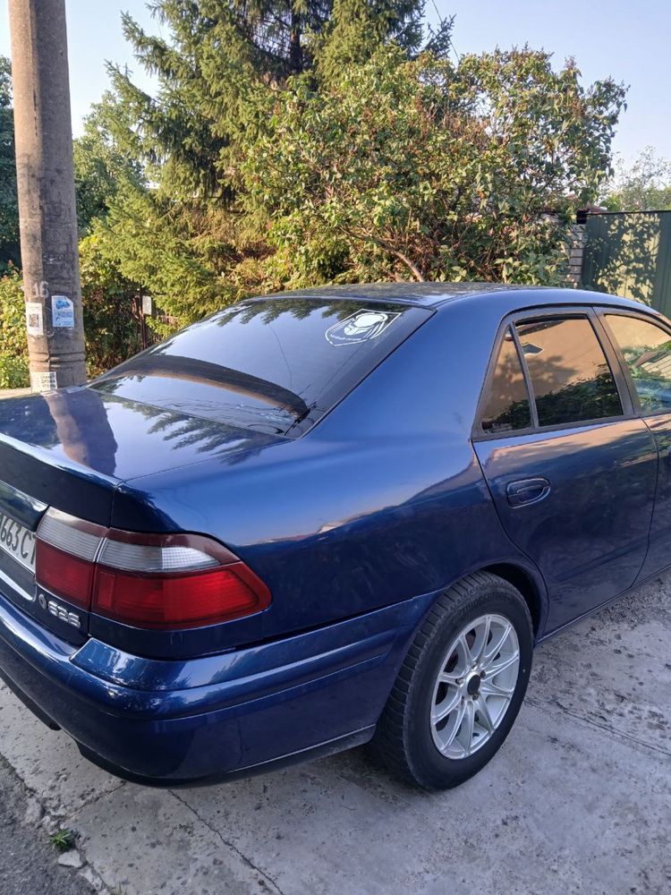 Mazda 626 1.8 бенз