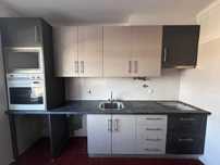 Conjunto de Cozinha com linhas modernas