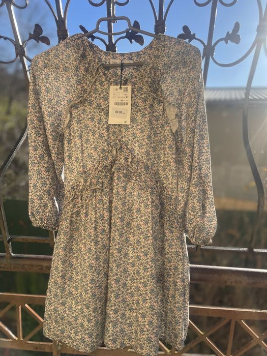 Сукня для дівчинки ZARA нове