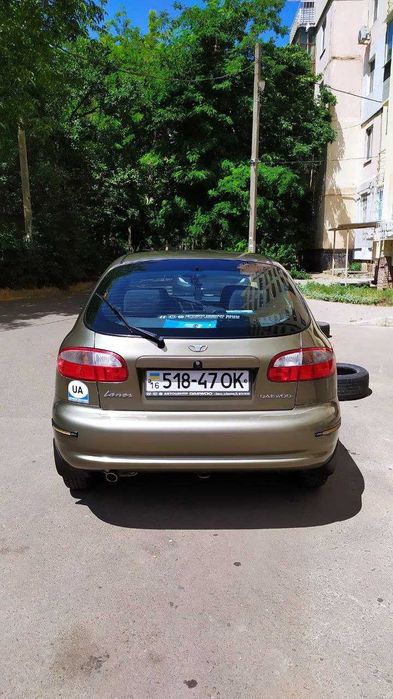 Продам машину Daewoo Lanos 2003