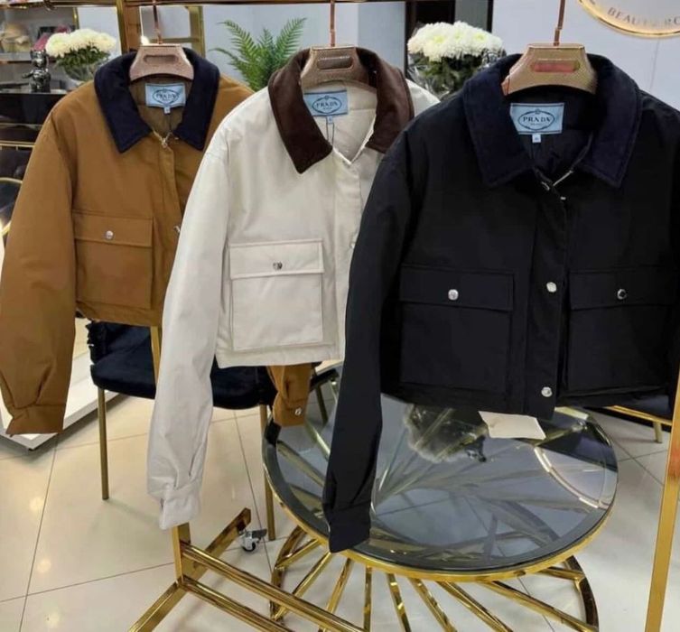 Куртка prada супер трендова, колір беж 1:1