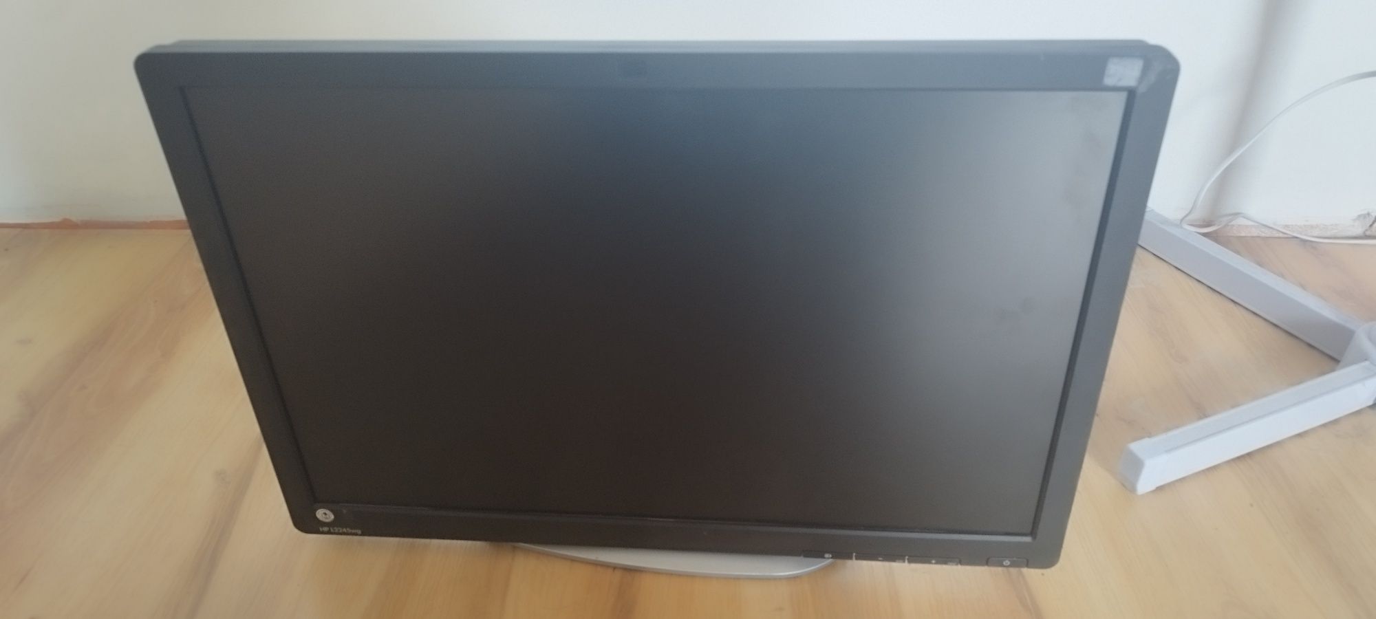 Monitor hp l2245wg