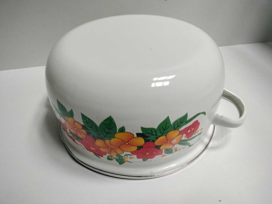 Zestaw 5 garnków emaliowanych nowe sprawne z pokrywkami świąteczna pro