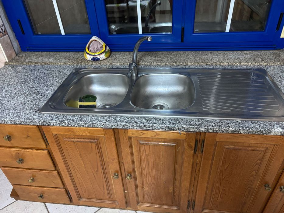 Arrenda-se quarto a 5 min a pé do IPB