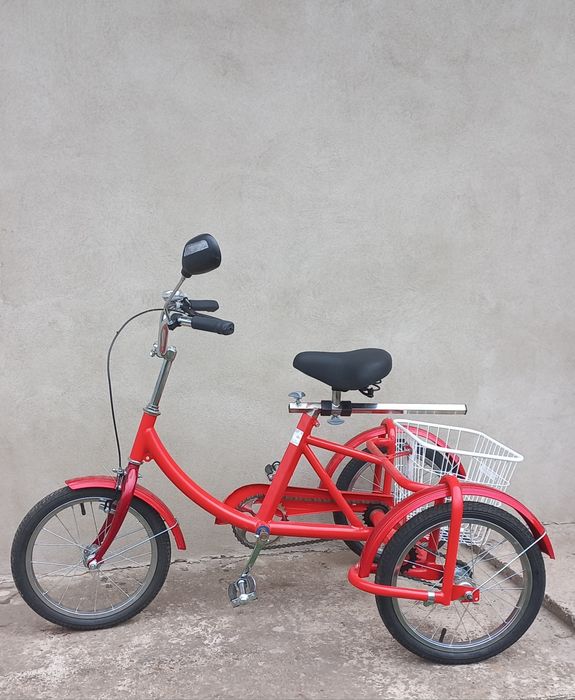 Велосипед трьохколісний