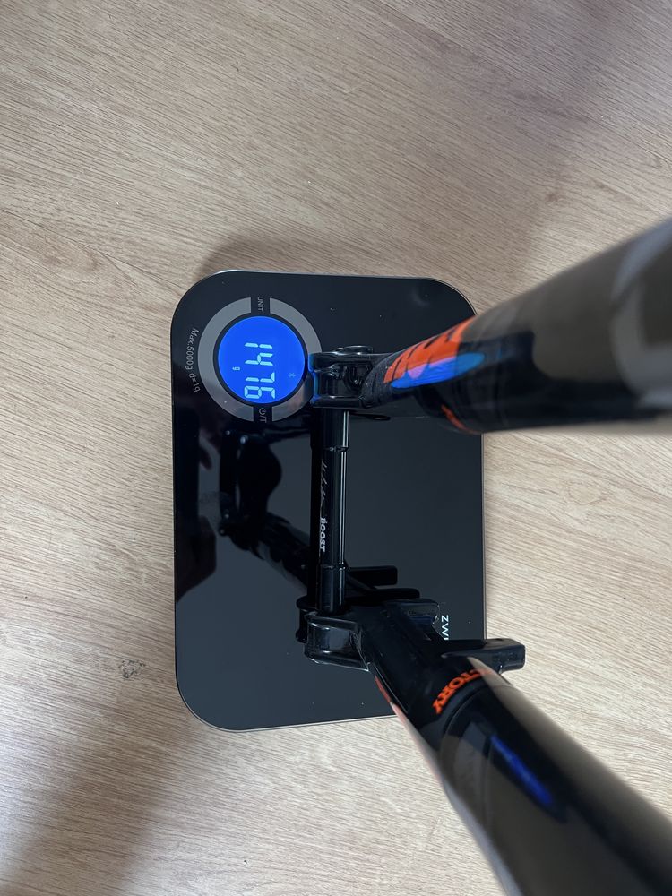 Fox 32 SC fit 4 skok 100mm kashima