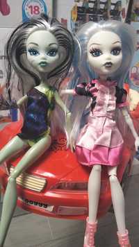 MONSTER HIGH з машинкою